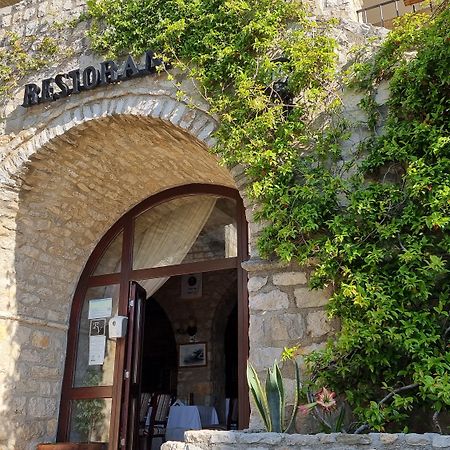 Hotel Palata Venezia Ulcinj Exterior photo