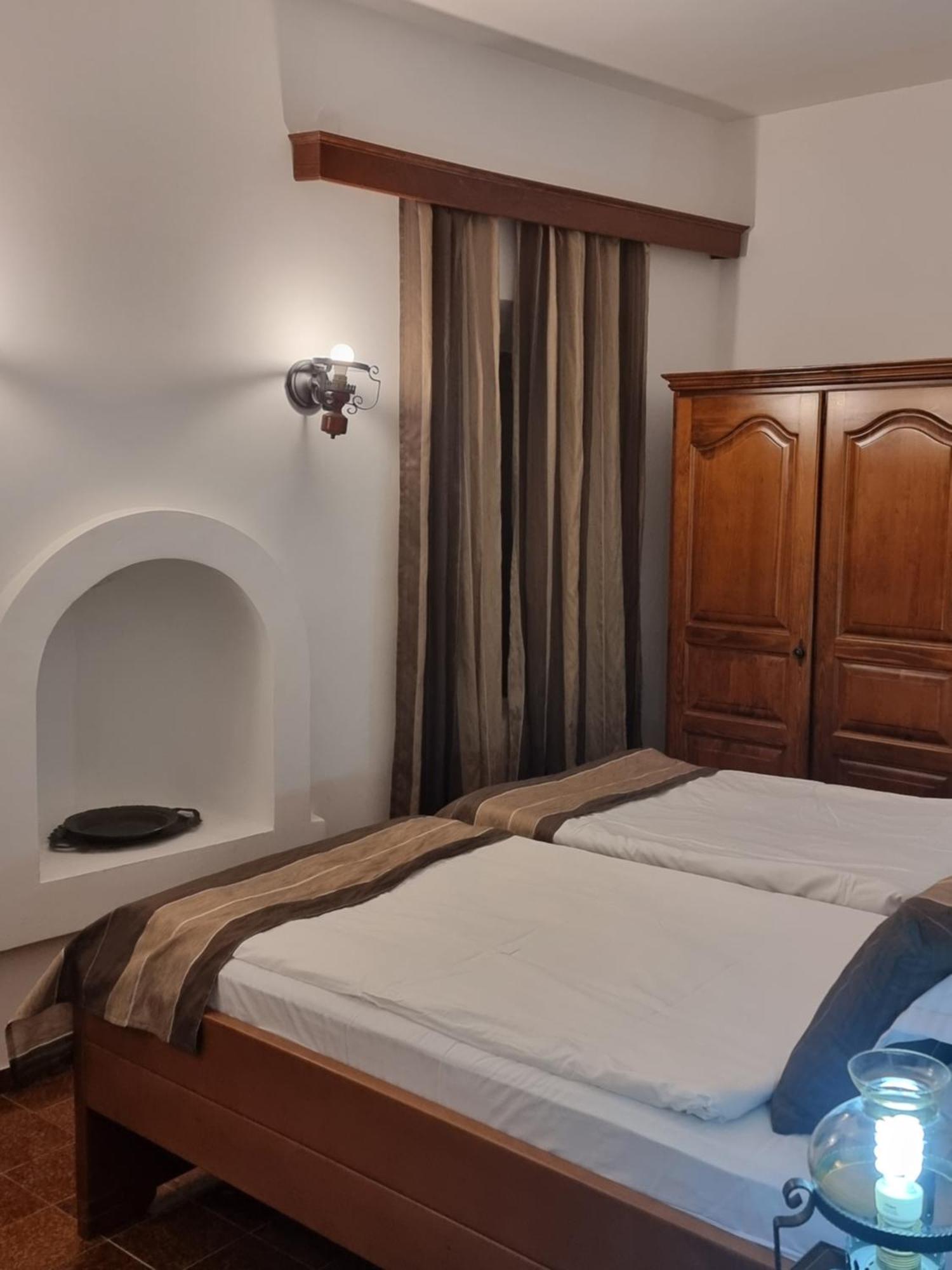 Hotel Palata Venezia Ulcinj Room photo